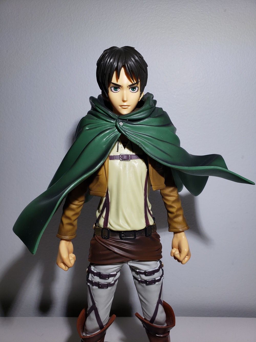 Attack On Titan Eren Yaeger Anime Figure - Picture 2 of 5
